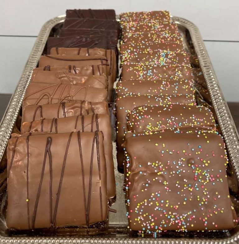 144928402 3445770125550355 1930690434078358112 n 768x784