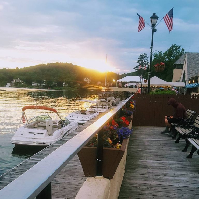 36351929 1895372680529090 1909592199817854976 o 768x768