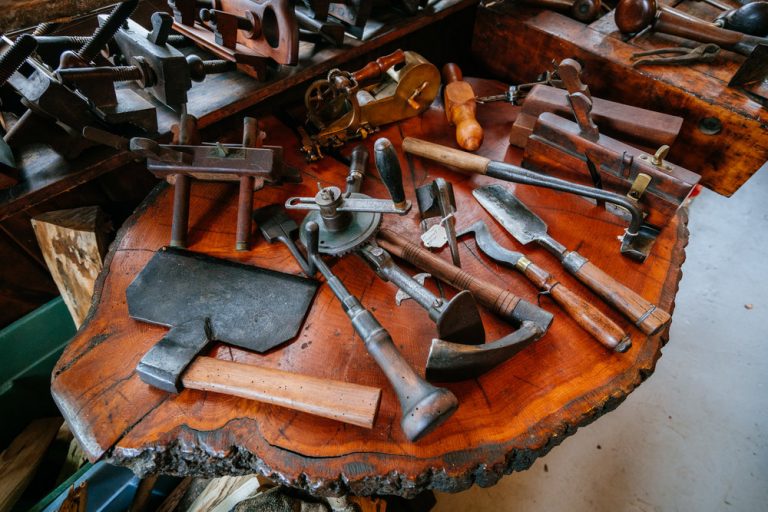 JohnWalkerSawmillWoodWorkingTools 103 768x512